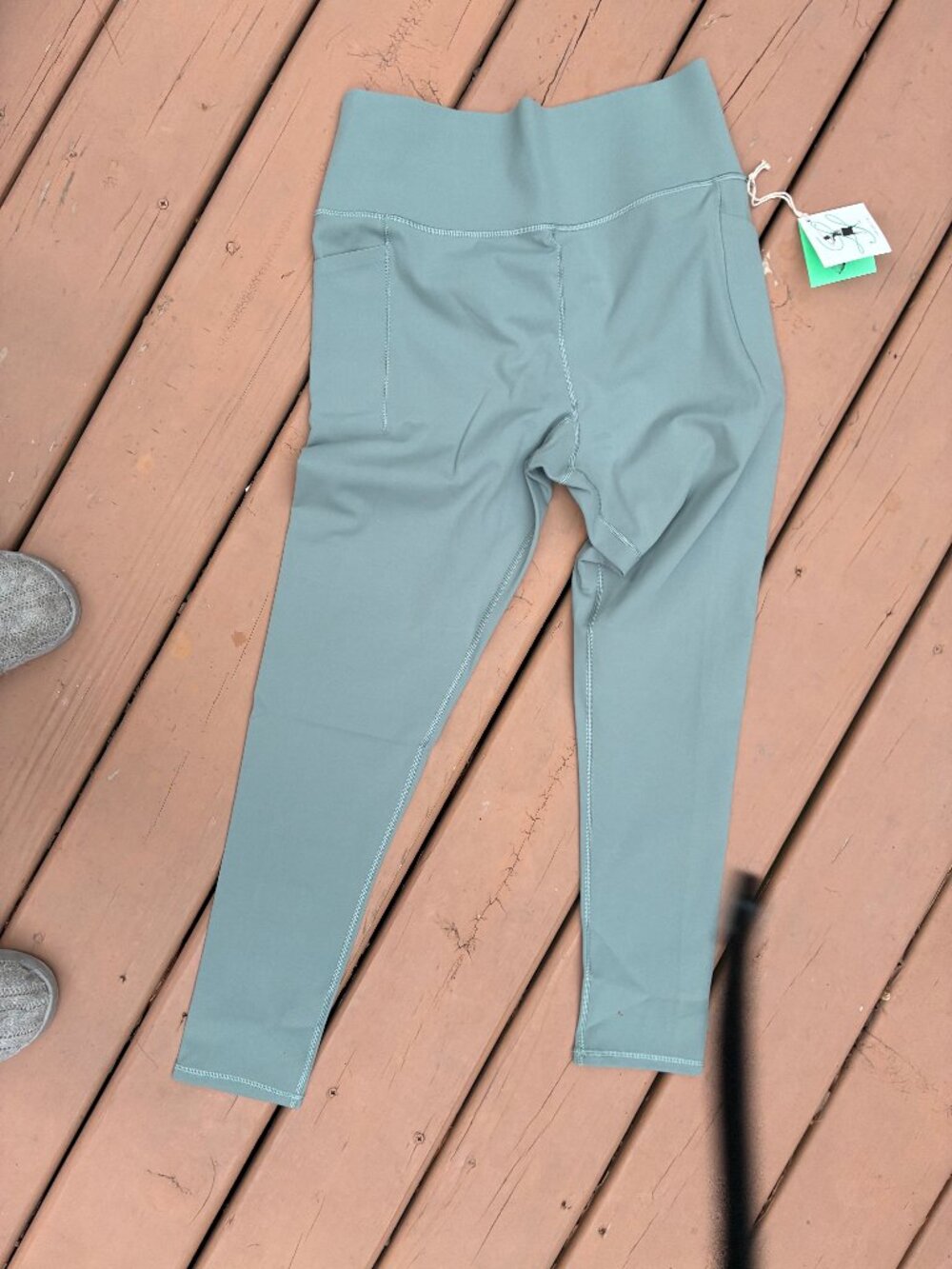 NEW Tags Linksoul Leggings Large Sage